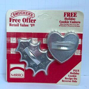 Cookie Cutters Holly Heart Metal Vintage Mirro NIP